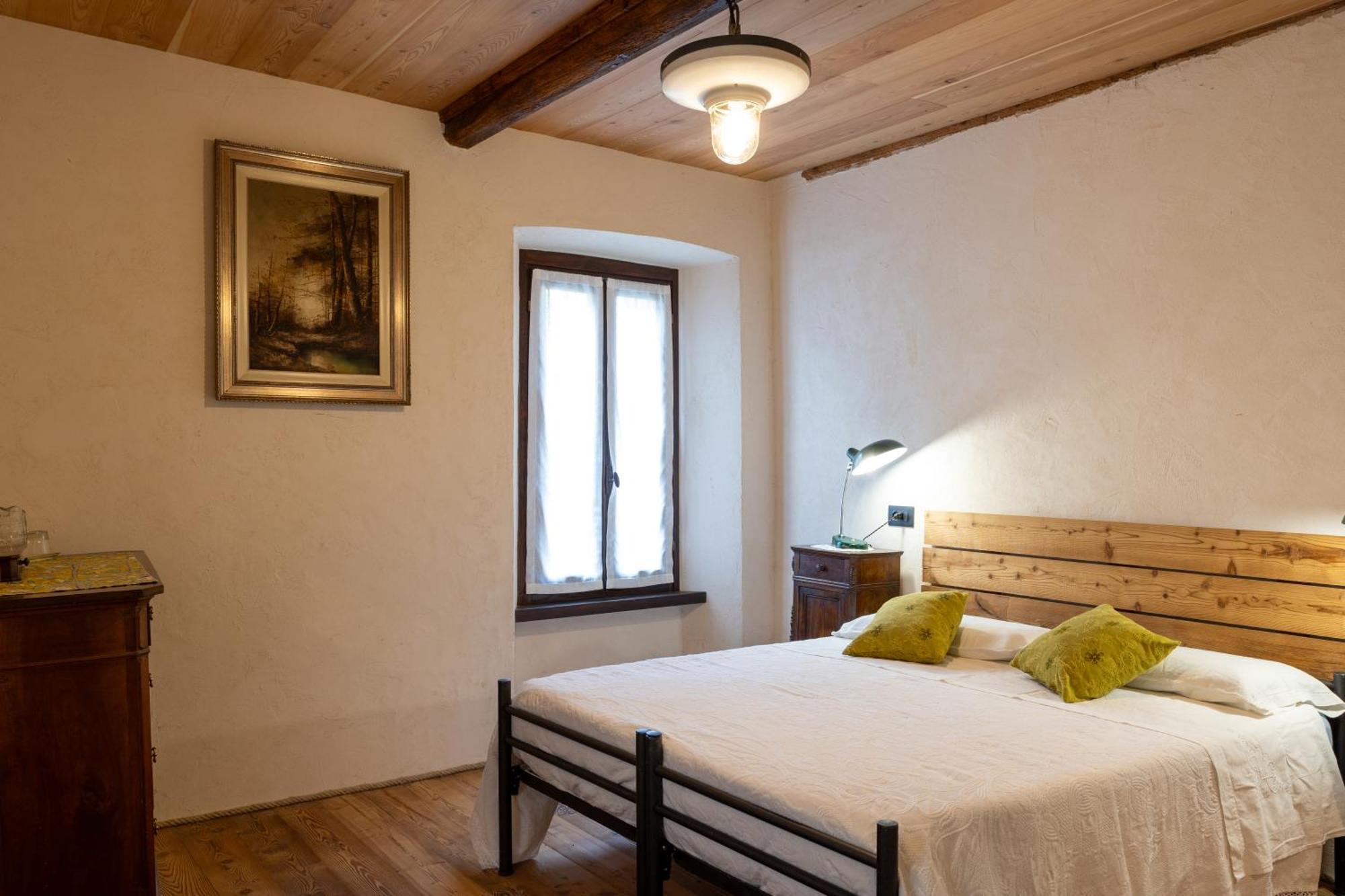 Appartement Da Tinti à Madonna Del Sasso Extérieur photo